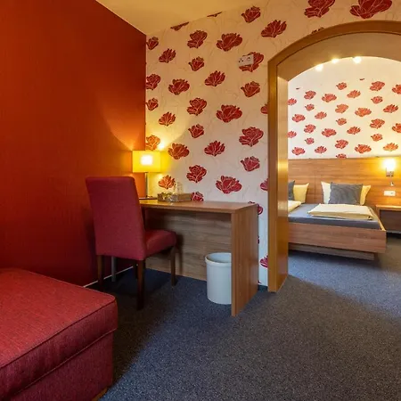 Zur Lindenau Guest house