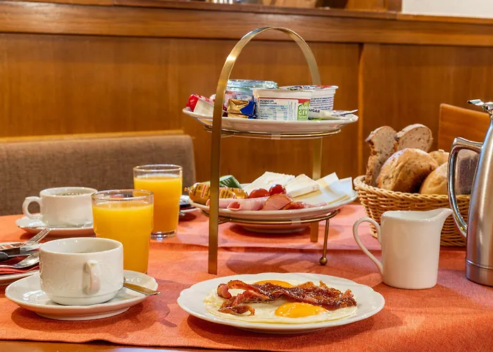 Zur Lindenau Casa de hóspedes 3*