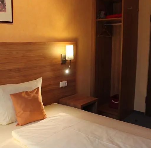 Zur Lindenau Rüdesheim am Rhein