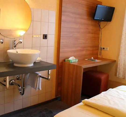 주르 린데나우 게스트하우스